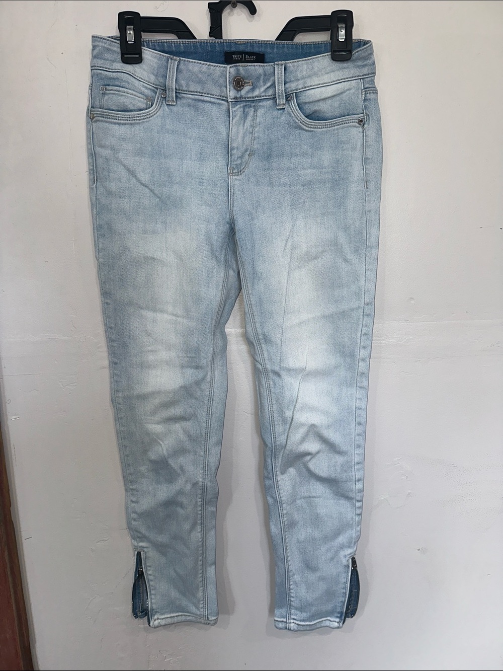 White House Black Market Light Blue Skinny Jeans with Ankle Zips